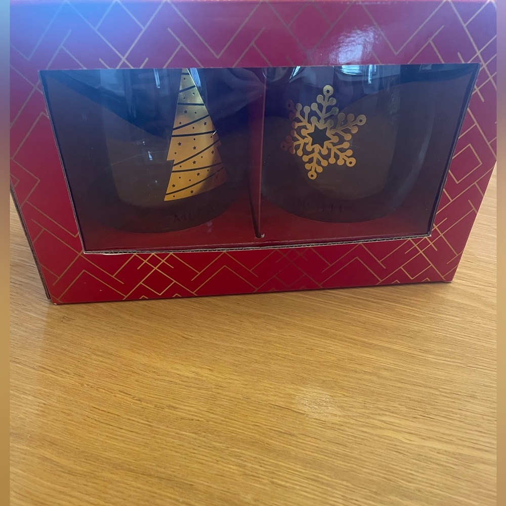 VINE OH! SIPS & SURPRISES GLASS SET, NWT - Picture 1 of 3